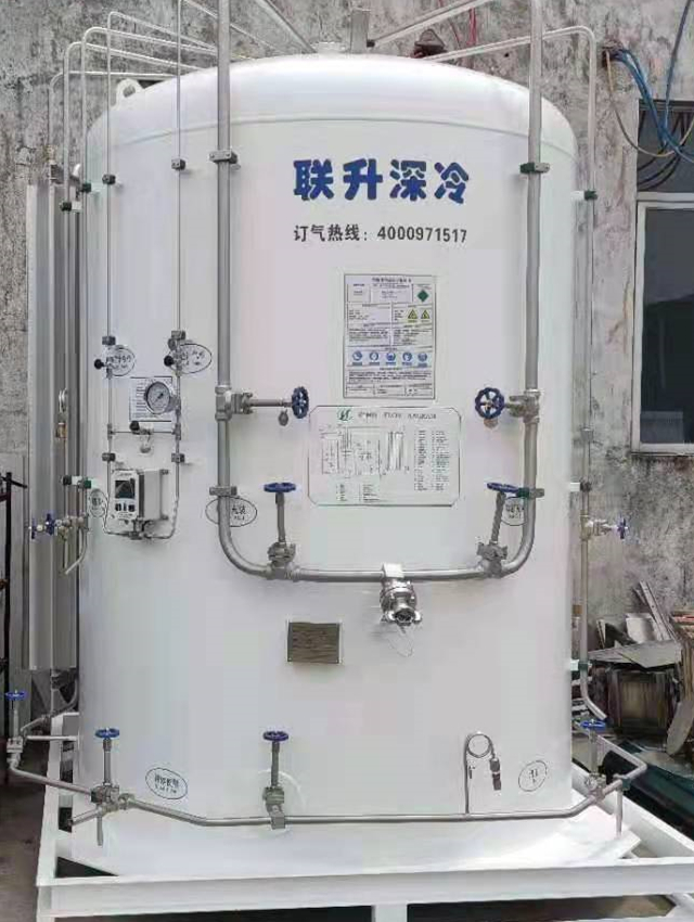 小儲罐3.jpg